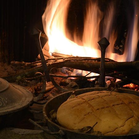 Agriturismo Casa Turchetti Comano  Bagian luar foto