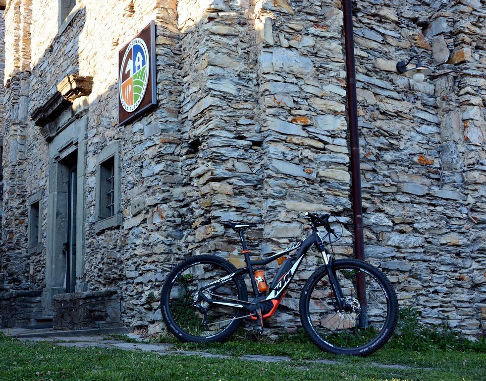 Agriturismo Casa Turchetti Comano  Bagian luar foto